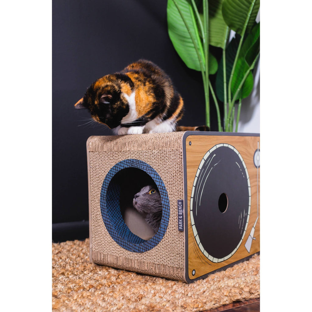 Cat Scratcher B676