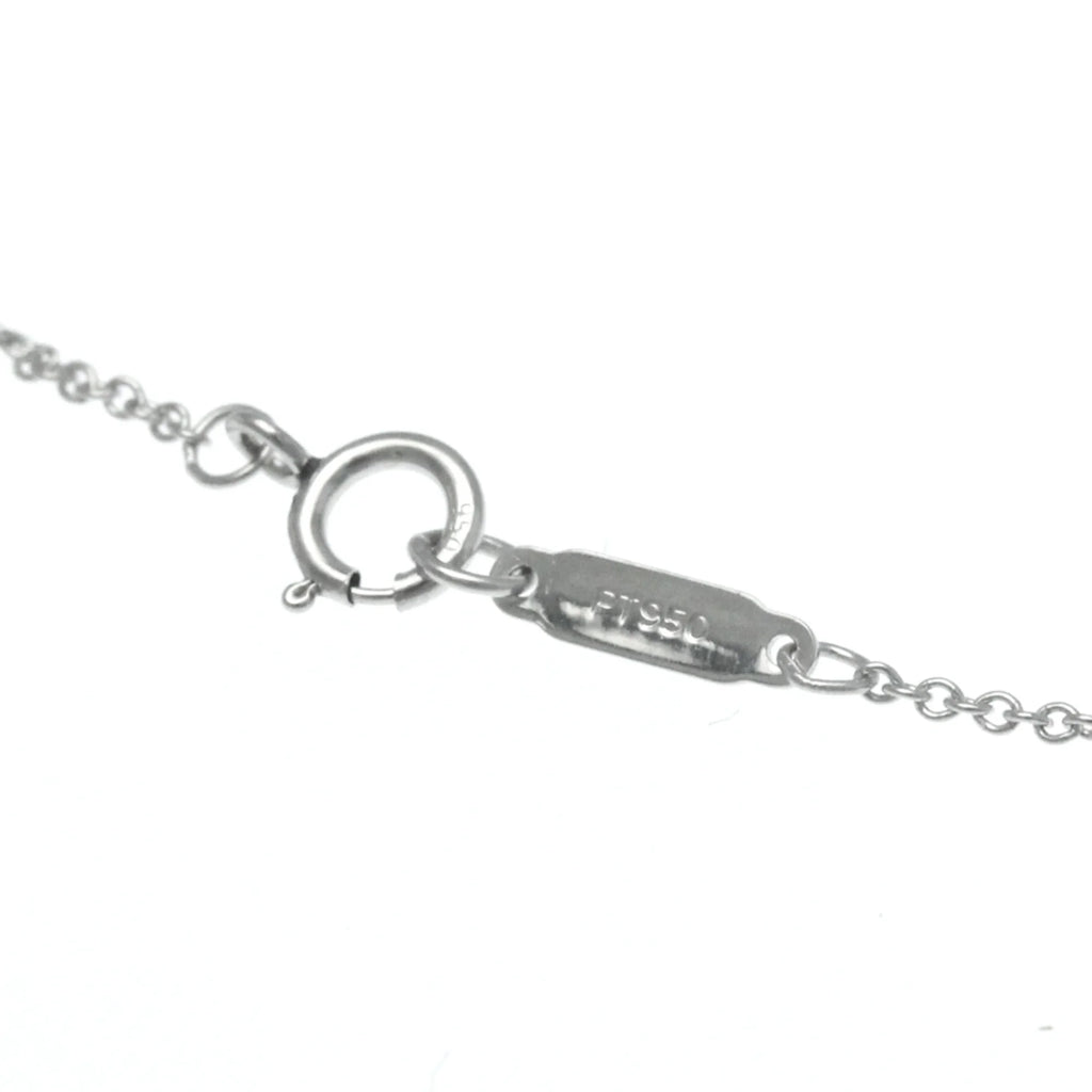 Platinum Diamond Heart Necklace Q93735