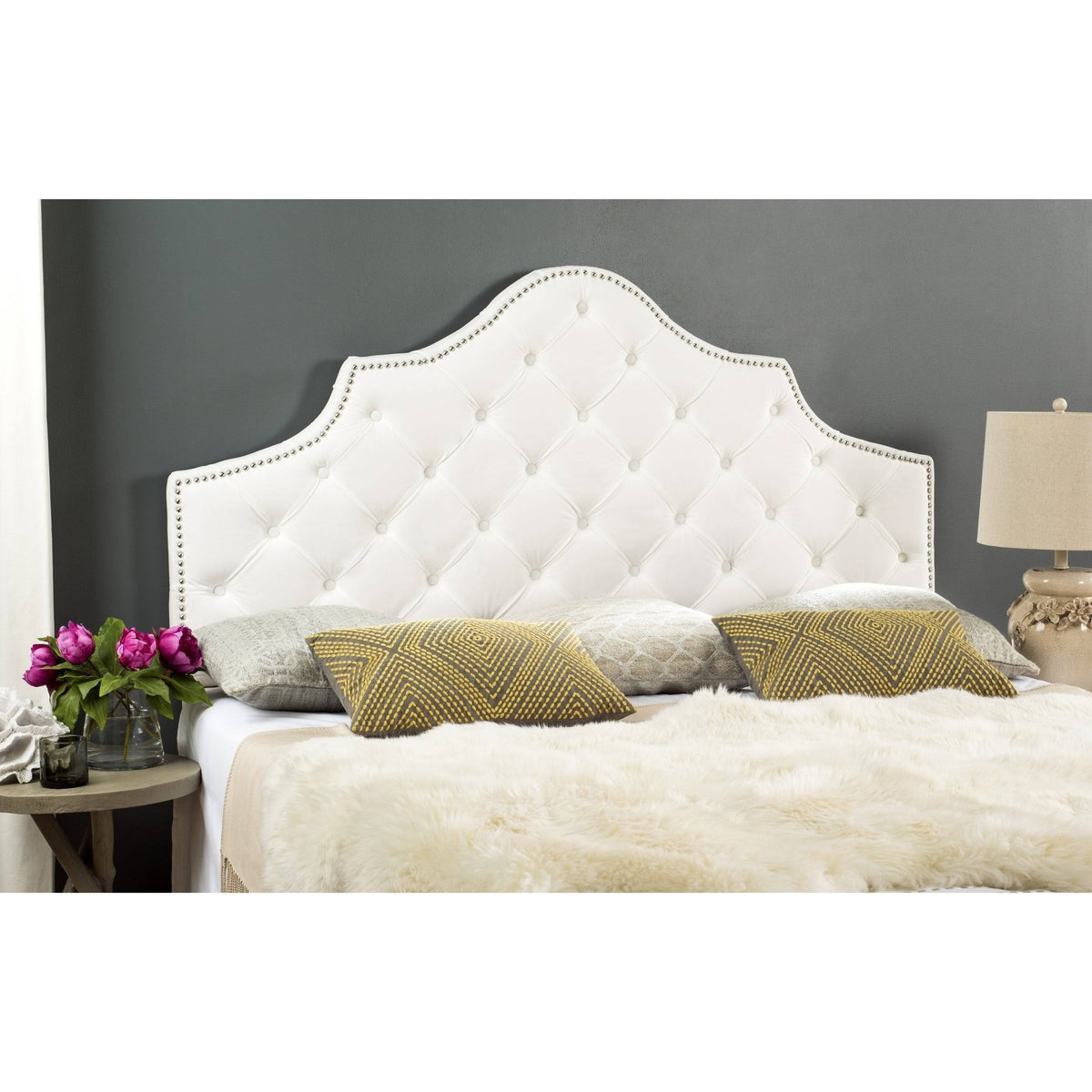 White King Tufted Velvet Headboard D30545