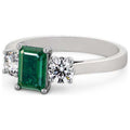 14K White Gold Three Stone Diamond Ring Q834