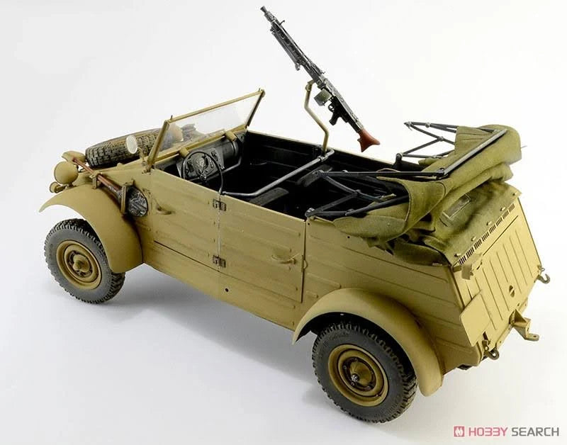 Plastic Model Car / Truck / Vehicle W5780