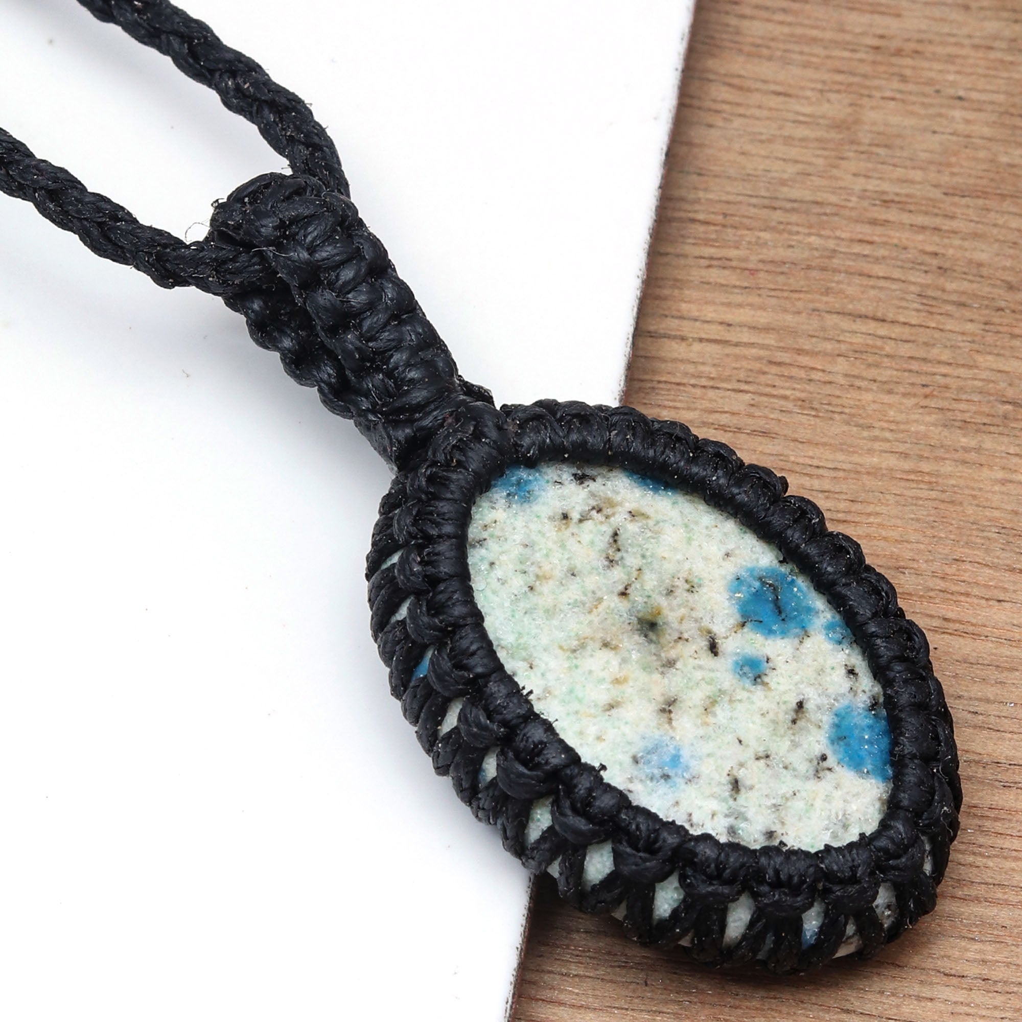 Jasper Gemstone Macrame Pendant Necklace 20-32 in D9478