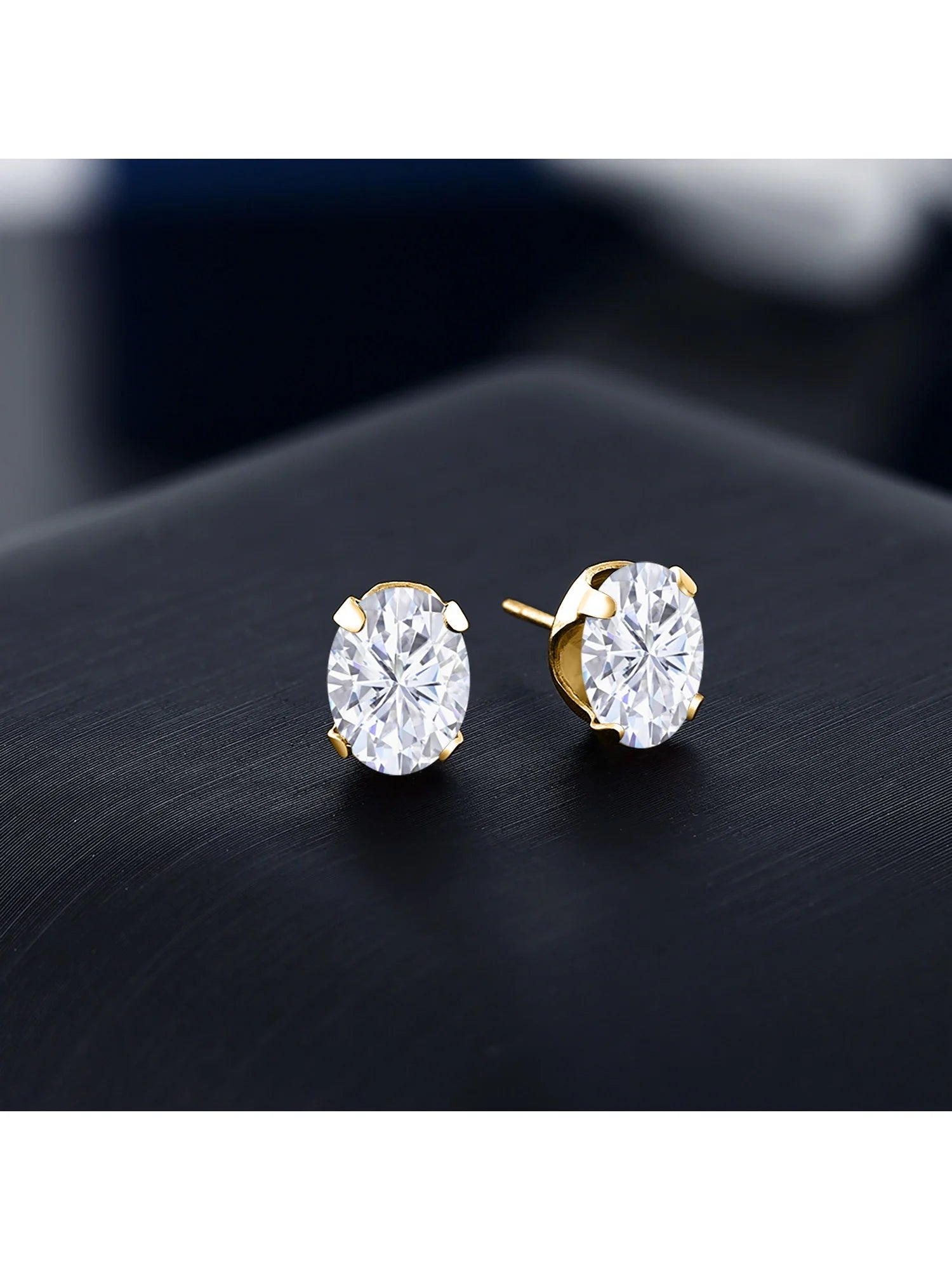 Oval GH Created Moissanite Stud Earrings G286