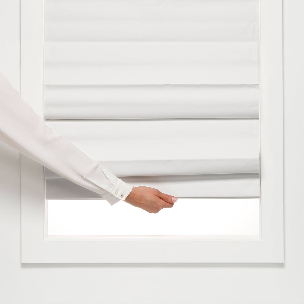 White Insulating Cordless Roman Shade I6324