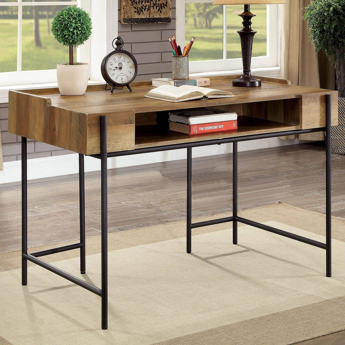 Desk M152
