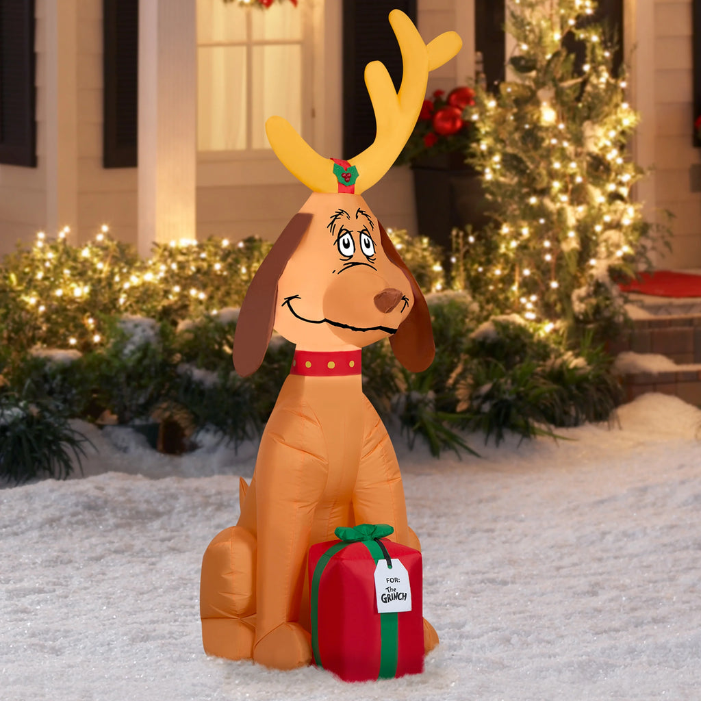 Christmas Max Inflatables with Present X484