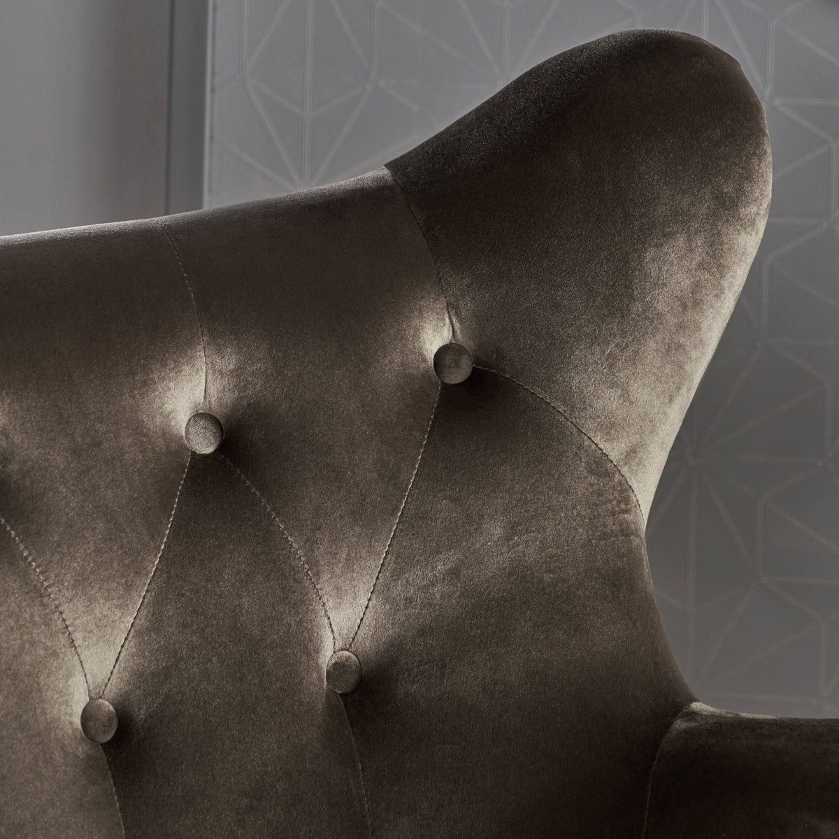Gray and Black Contemporary Arm Chair Q670