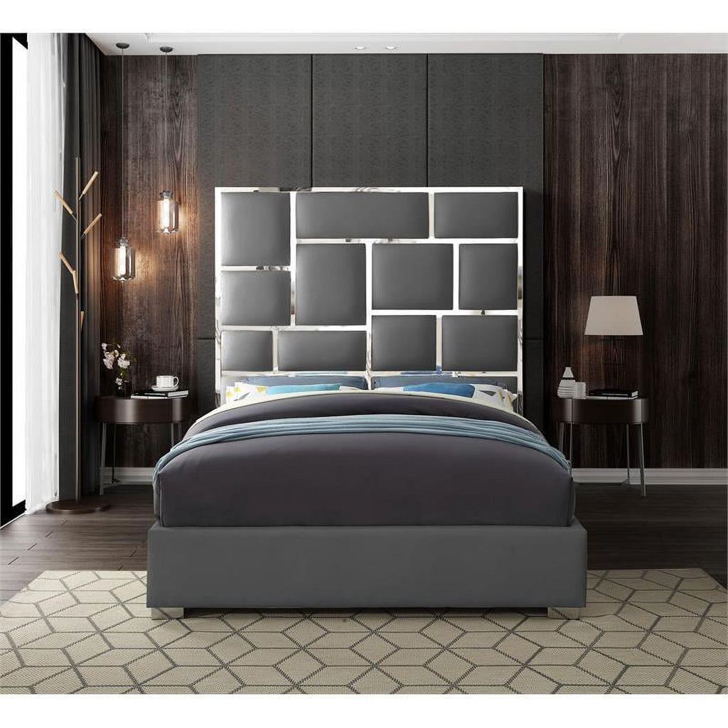 King Bed in Gray Solid Wood and Faux Leather R685595