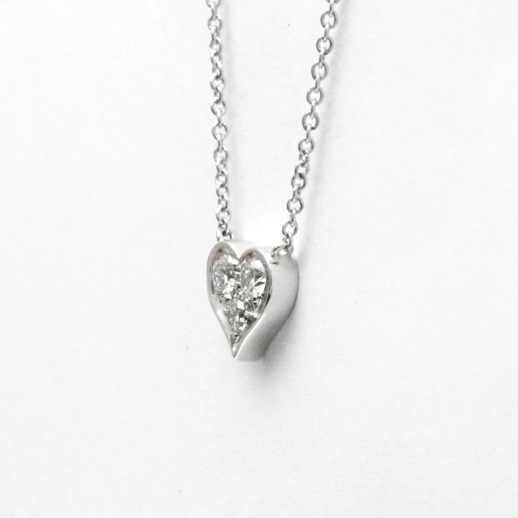 Platinum Diamond Heart Necklace Q93735